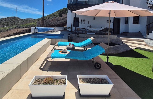 Casa Hector good views