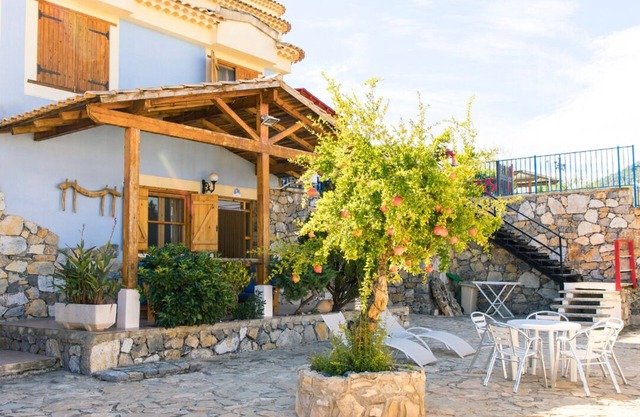 Casa Mistral CR Los Cuatro Vientos
