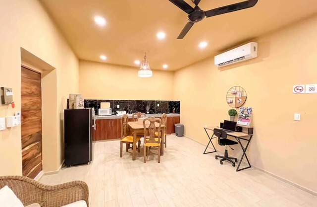 Casa NACOM: 1BR Apt Typical Regional Mayan home.