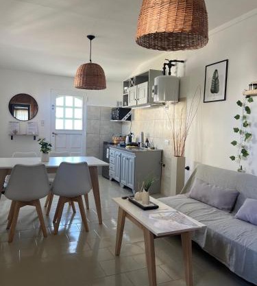 Casa Orejas - Departamentos en Tigre Centro