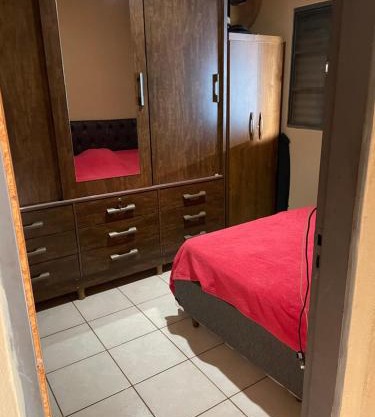 Casa para temporada, Guilherme.