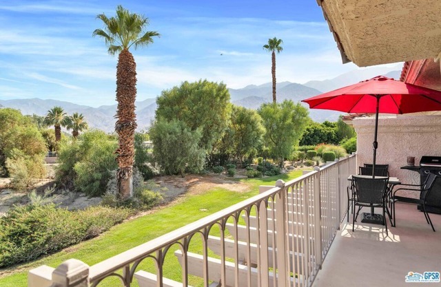 Casa Parocela - Lovely Condo in the Heart of Palm Springs - Permit #9475