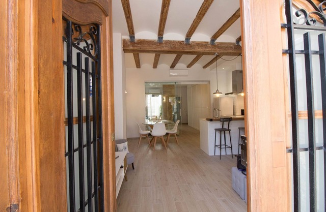 Casa Reina: old house of 1925 recently rehabilitated