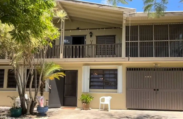 Casa Ruiz is a cute 5-bedroom house only one kilometer from Boquerón,