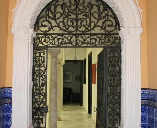 Casa S. XIX en pleno centro de Carmona