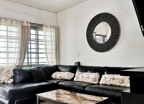 Casa Tunich, con 2 habitaciones, 2 baños y cochera