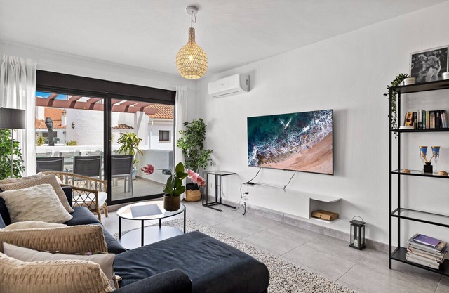 Casa Vida - Stylish 3-bed near Puerto Banus!