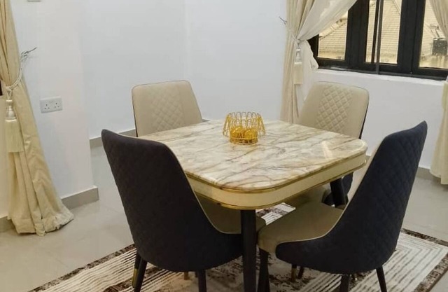 CASHMERE APARTMENT
