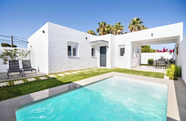 Casita Meraki 3 with Heated Indoor Pool, Garden, Terrace and Wi-Fi