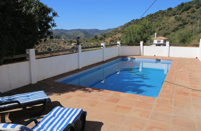 Casita Escondida (Hidden Cottage) A private hidden gem with fantastic views.