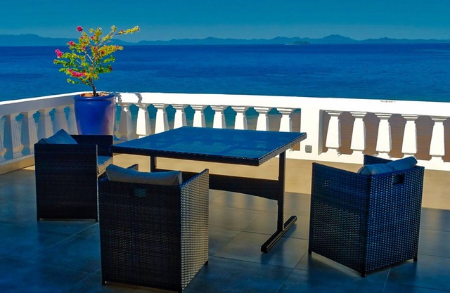 Cassiopea, practicality & relax, w stunning view!