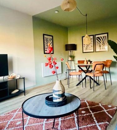 Castle Gait Apartment