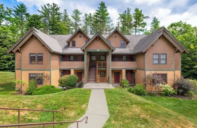 Castle Retreat – Pool, Spa & Mountain Adventures