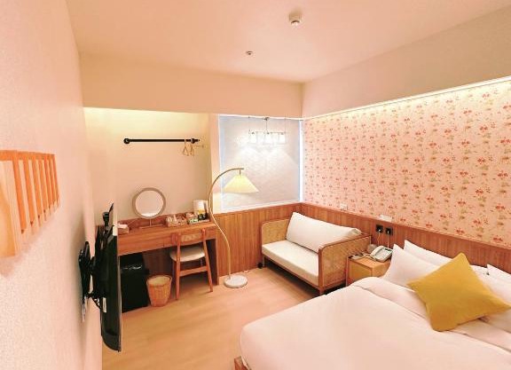 Cat Tail Pocket Inn