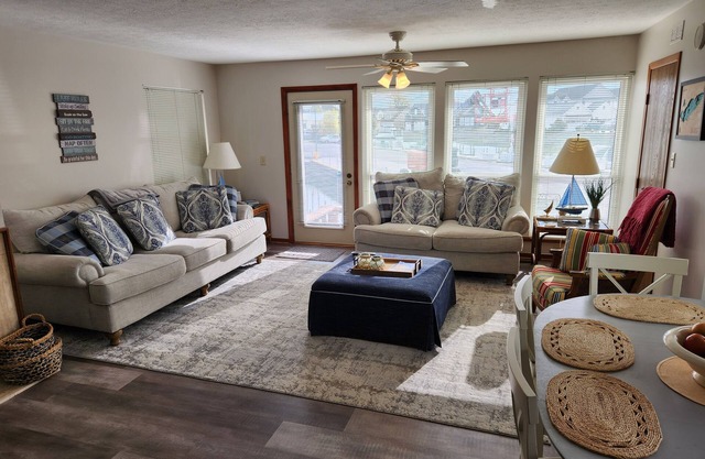 Catawba Island large 2 bedroom with dock