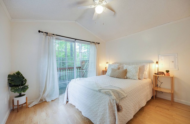 Catch Some ZZZ's at the Grizzly Cottage