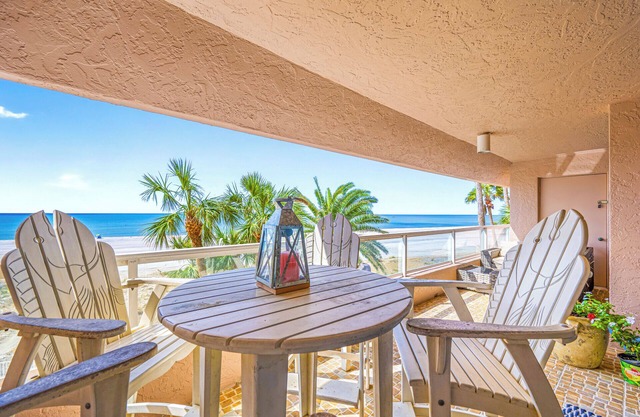 CBC 1-3E –Gulf & Intercoastal Views, pool, hot tub, gym, tennis, 4 Balconies!
