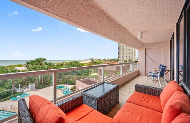 CBC 2-3C –Beautiful Beach Front Condo!