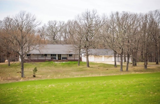 CC Lodge welcomes you with 250 acres of land! Perfect for biking, hunting, etc!