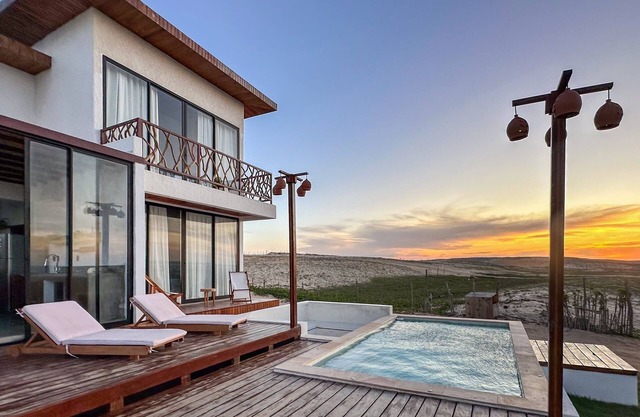 Cea072 - Beautiful sea front villa in Camocim