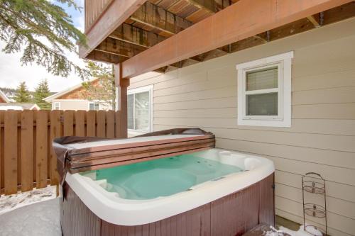 Cedar Creek Condo Free Shuttle to Big Sky Resort!