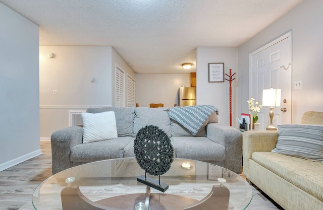 Cedartown Haven w/Private Patio: Near Downtown!