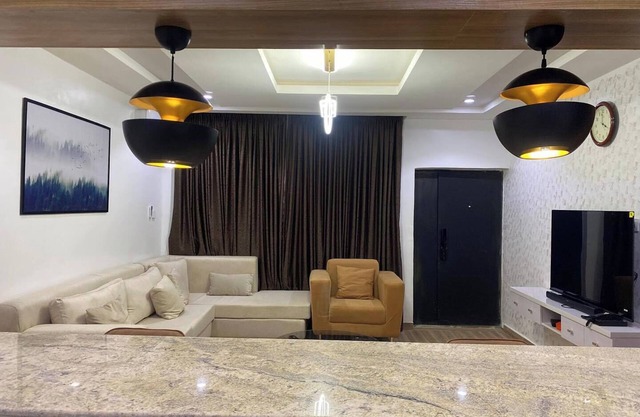 Cee- Jackson Apartment