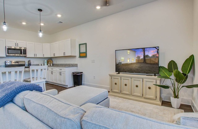 Central location - Dog Friendly w/YARD! #3