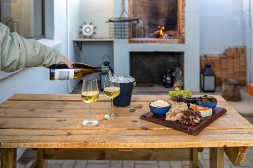 Central Modern 2 Bedroom - Bergrivier Hideaway