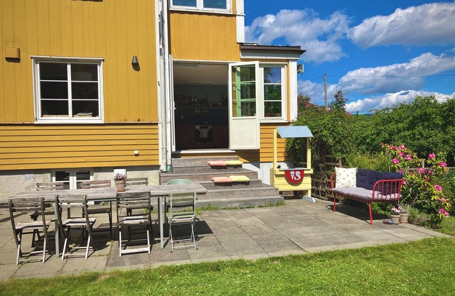 Central residence in the middle of Oslo, with direct access to private garden