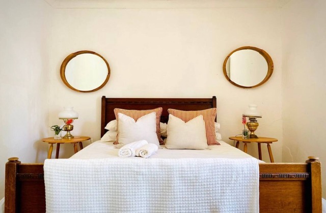 Central Stay with Local Hosts & Genuine Vibes