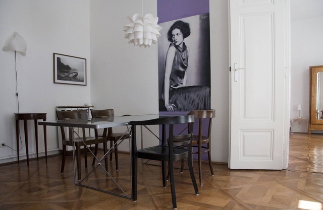Centrally located, quiet, elegant old apartment on the 3rd district