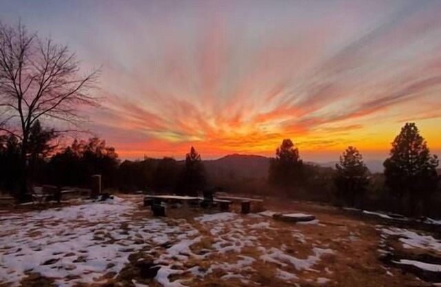 CG15 Sml Campsite/Shower Kings Canyon/Sequoia NP
