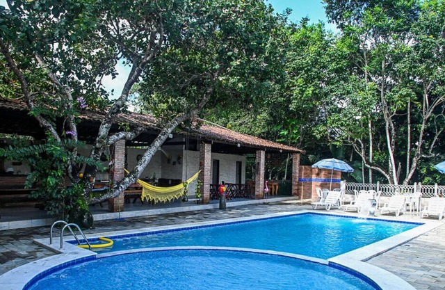 Chácara com piscina e churrasqueira em Aldeia/PE