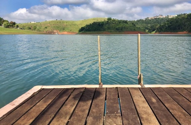 Chácara Morada do Sol - Pé na represa