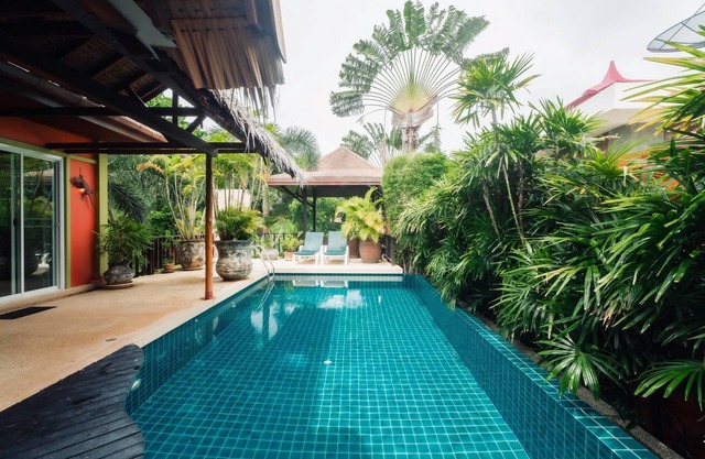 Chaba Pool Villa, Private Tropical Villa With Pool
