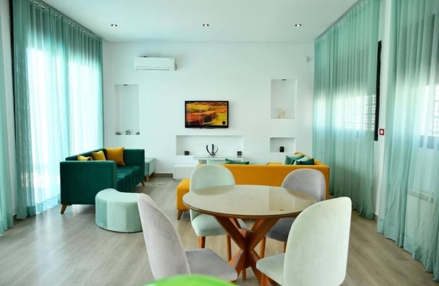 Chacha House