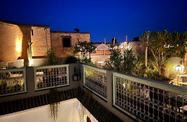 Chacha Room @ Riad Dar Chacha with Fab rooftop