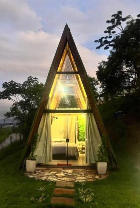 Chalé artesanal do campo