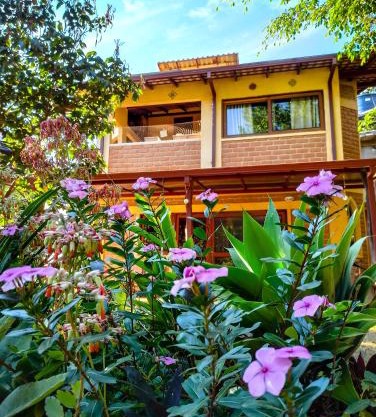 Chalé Sossego e Casa Flora