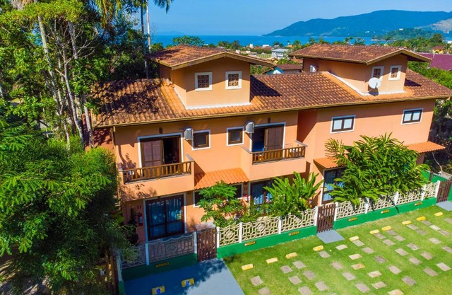 Chalés Recanto Leões de Ouro