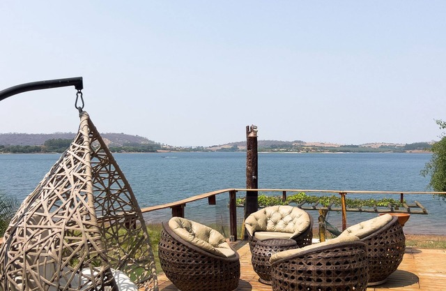 Chal com Vista e Acesso ao Rio Grande - MG