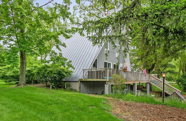 Chalet #104 - Three Bedroom Villa, Sleeps 8