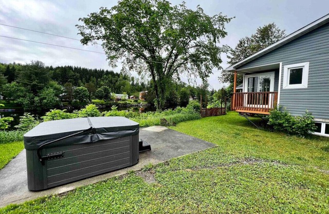 Chalet BIA - Au courant des 2 rivières