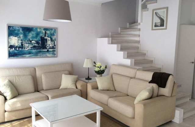 Chalet pareado a 5 minutos andando de la playa