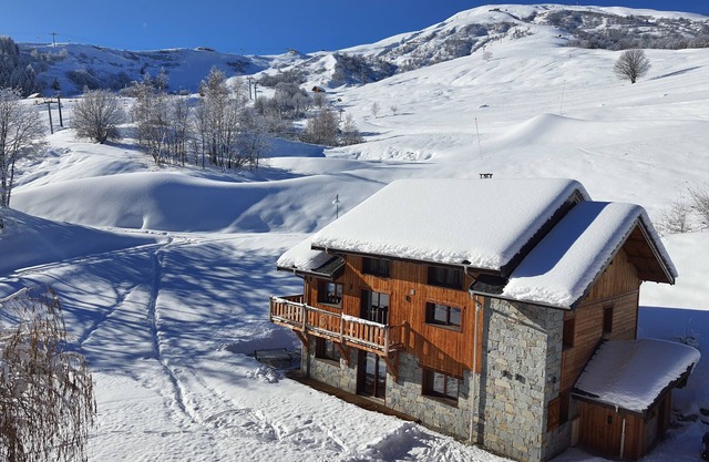 Chalet THOYA, Sybelles, 15 people, 7 bedrooms, jacuzzi, spa sauna