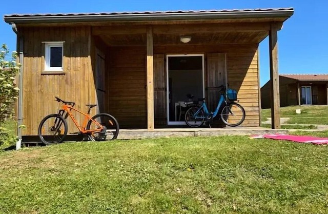 Chalets de la Vingeanne * - Upper chalet 39m2 2 bedrooms/covered terrace 6 people
