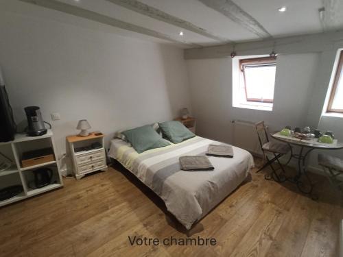 Chambre - Centre historique - Equipée - Salle d'eau et WC privés