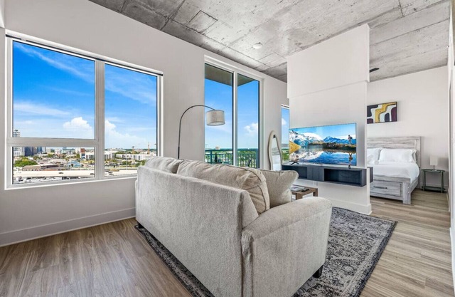 Channelside High Rise | Perfect for Remote Work!