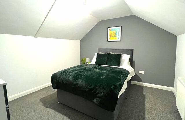 Chantry Suites Double Room in DN31